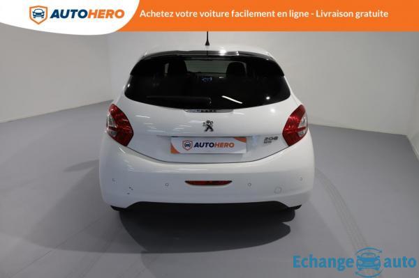 Peugeot 208 1.6 HDi Style 92 ch