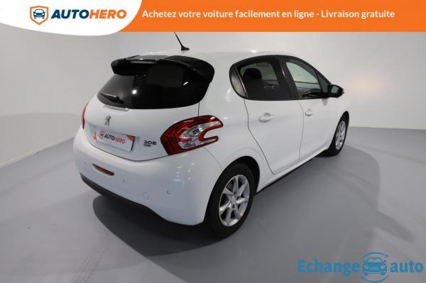 Peugeot 208 1.6 HDi Style 92 ch