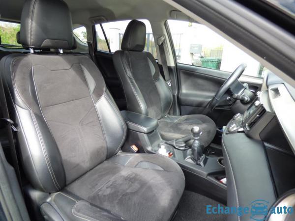 Toyota RAV4 2.0 AWD 124 CV SPORT EDITION