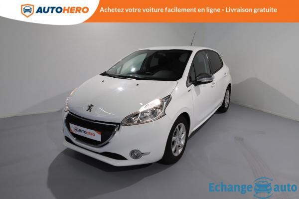 Peugeot 208 1.6 HDi Style 92 ch
