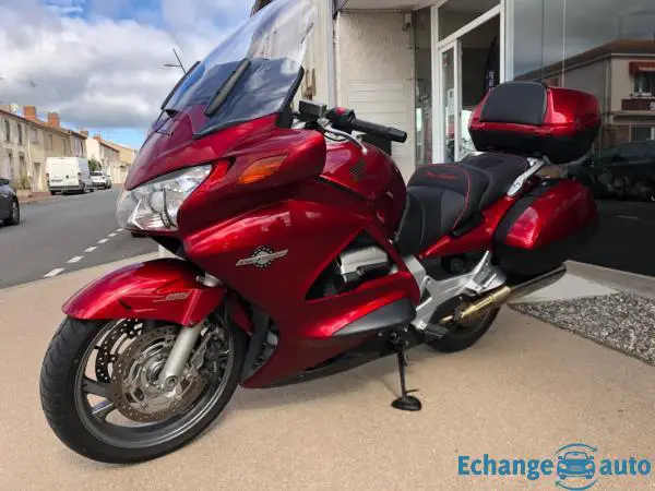 Honda ST1300 GARANTIE 6 MOIS