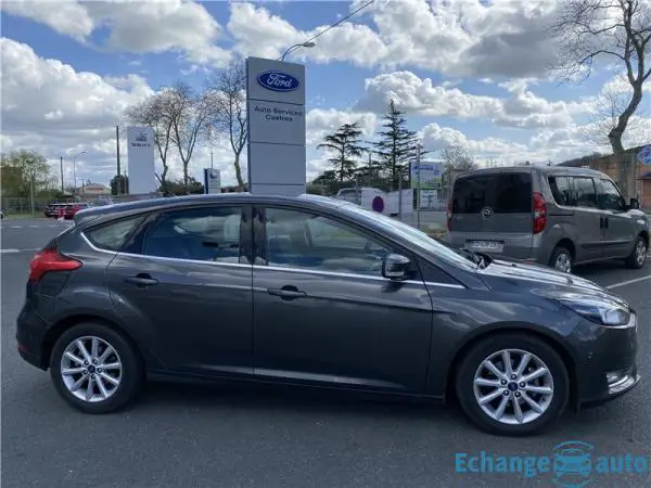 Ford Focus III 1.5 TDCI 120 S&S Titanium PowerShift