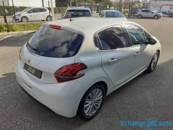 Peugeot 208 Puretech 110 S&amp;S EAT6 ALLURE