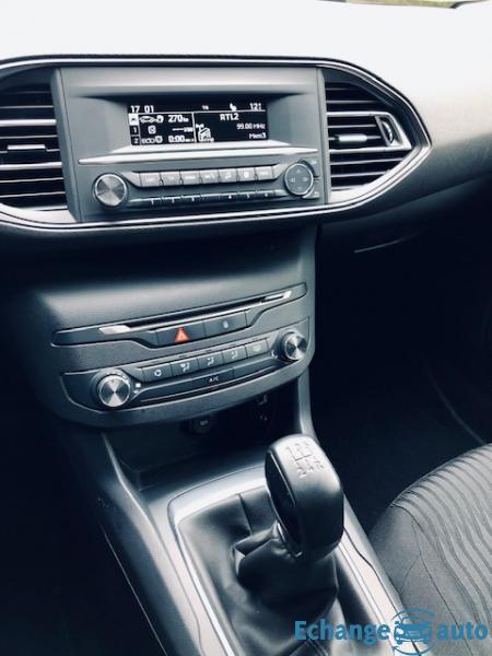Peugeot 308 1.6 HDI 100CV 5P 29700KM 13990E