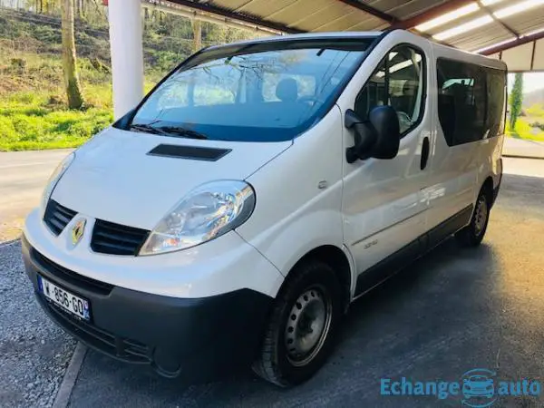 Renault Trafic COMBI L1H1 2.0 DCI 115 CV 8PL CLIM