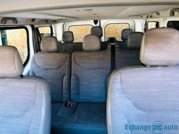 Renault Trafic COMBI L1H1 2.0 DCI 115 CV 8PL CLIM