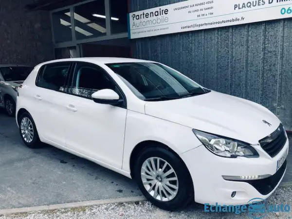 Peugeot 308 1.6 HDI 100CV 5P 29700KM 13990E