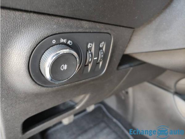 Opel Corsa 1.2 70 ch Enjoy