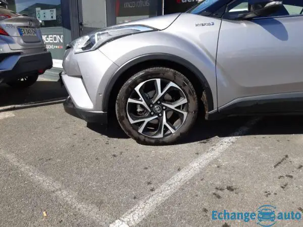 Toyota C-HR HYBRIDE 122h Distinctive