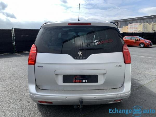 Peugeot 5008 2.0 HDI 150 CH ALLURE