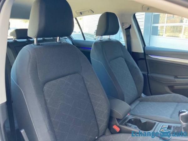 Volkswagen Golf 2.0 TDI SCR 115 BVM6 Life Business 1st