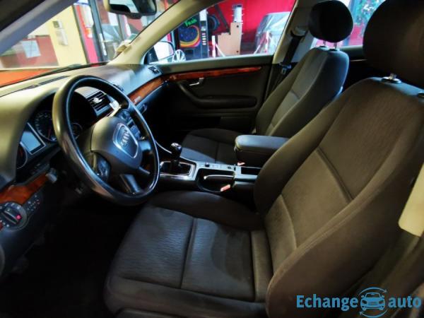 Audi A4 (B7) 2.0 TDI QUATTRO 140cv 4P BVM tbe