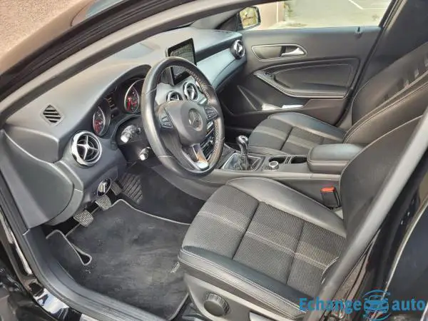 Mercedes Classe GLA 180D SENSATION