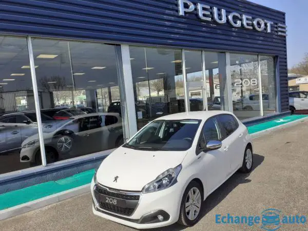 Peugeot 208 Puretech 82 Signature