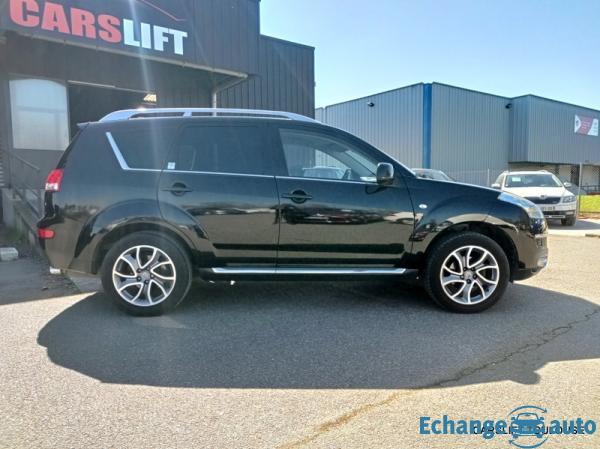 Citroën C-Crosser 2.2 HDI 156 4WD EXCLUSIVE BVA 7 Places