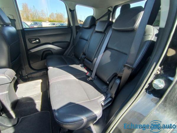 Citroën C-Crosser 2.2 HDI 156 4WD EXCLUSIVE BVA 7 Places