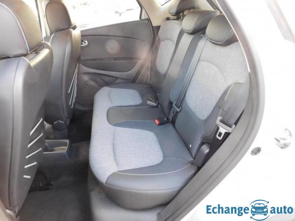 Renault Captur TCE 90CH INTENS