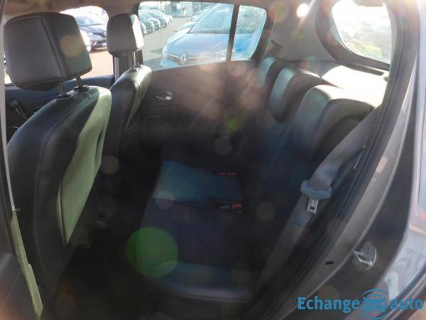 Renault Clio 1.5 DCI 90CH NIGHT AND DAY