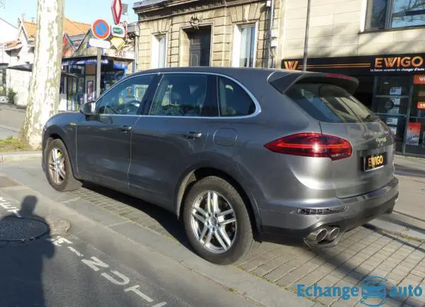 Porsche Cayenne S E-Hybrid 3.0 AWD 333/416