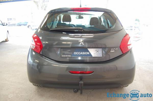 Peugeot 208 1.6 E-HDI 92 Féline