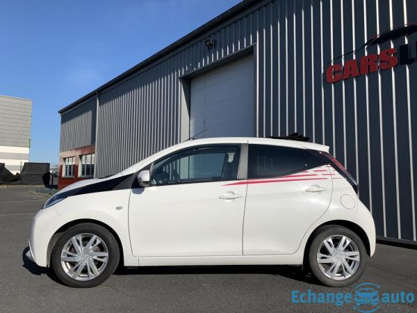 Toyota Aygo 1.0 VVT-I X-WAVE 69 CH