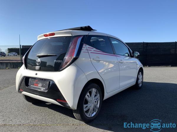 Toyota Aygo 1.0 VVT-I X-WAVE 69 CH