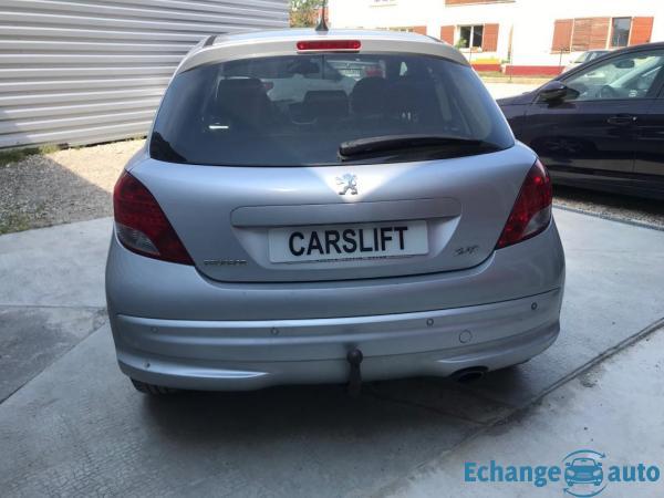 Peugeot 207 1.6 HDI 16V 90 CV FELINE