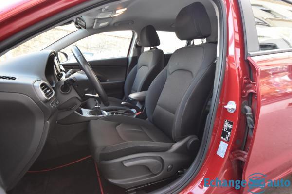 Hyundai i30 FASTBACK 1.0 GDI 120 BUSINESS