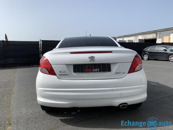 Peugeot 207 CC 1.6 HDi 112 CH FELINE