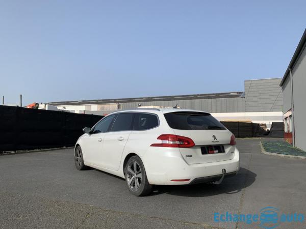 Peugeot 308 2.0 BLUEHDI 150 CH FELINE