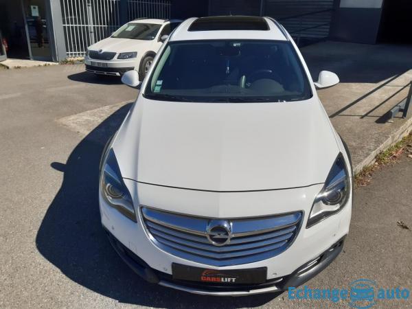 Opel Insignia 2.0L CDTI 163CV 4x4 COSMO PACK