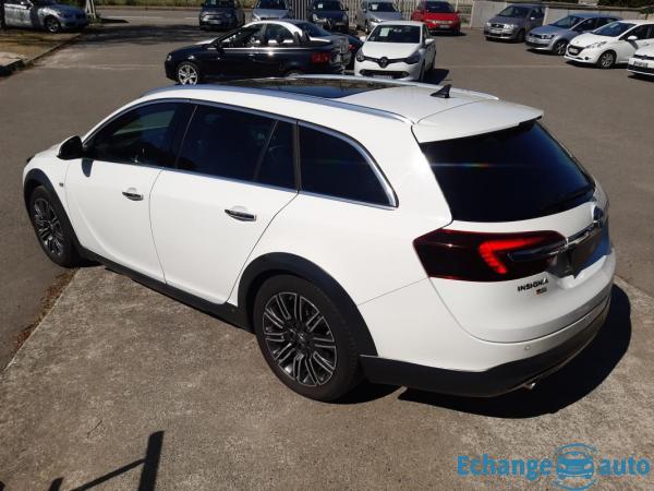 Opel Insignia 2.0L CDTI 163CV 4x4 COSMO PACK