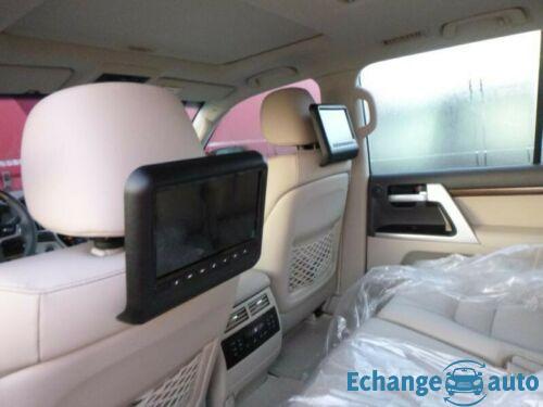 Toyota Land Cruiser 200 Luxe