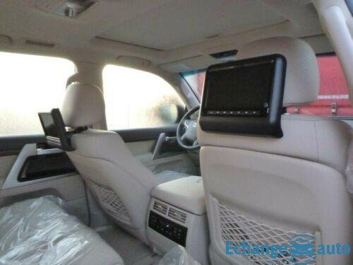 Toyota Land Cruiser 200 Luxe