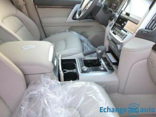 Toyota Land Cruiser 200 Luxe