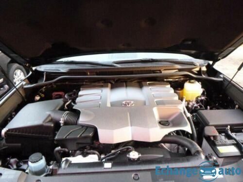 Toyota Land Cruiser 200 Luxe