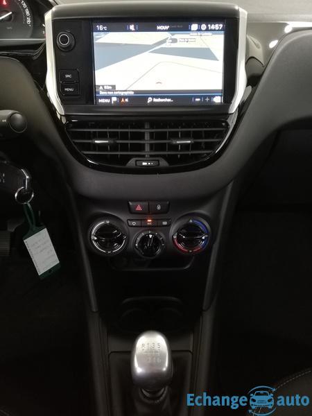 Peugeot 208 1.5 BlueHdi 100 active + GPS