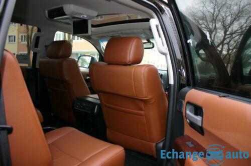 Toyota Sequoia 5.7 V8 Platinum AWD