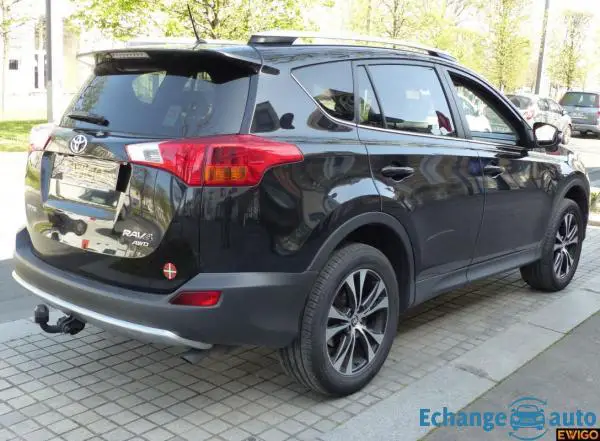 Toyota RAV4 2.2 D-CAT 150 4WD LOUNGE