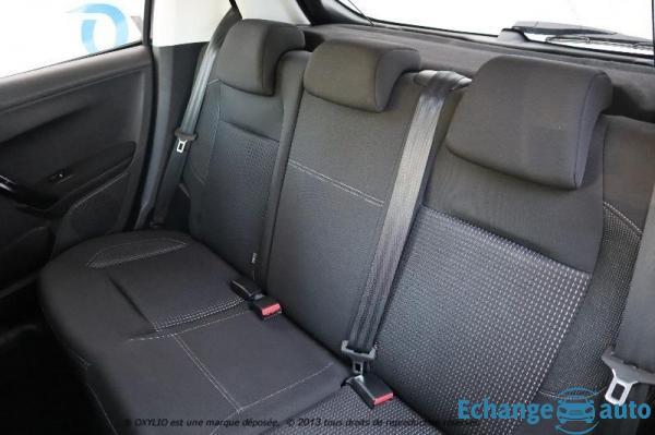 Peugeot 208 (2) 1.2 PURETECH 82 ALLURE 5P