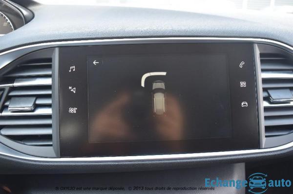 Peugeot 308 II (2) 1.2 PureTech BVM6 130 Allure