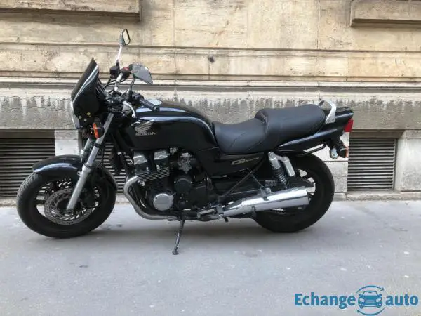 Honda SEVEN FIFITY FIFTY