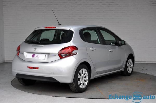 Peugeot 208 ACTIVE 1,2 82 CH GPS