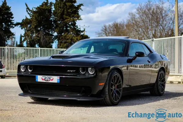 DODGE CHALLENGER  HELLCAT V8 6.2L 707CH 2017 MALUS INCLUS