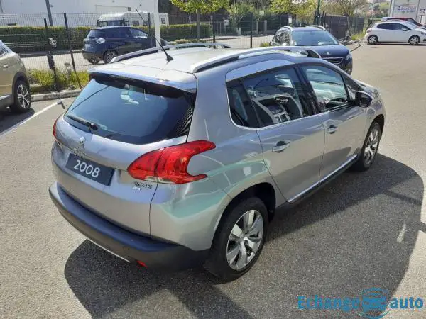 Peugeot 2008 1.6 E-HDi 115 Allure