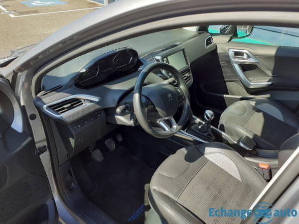 Peugeot 2008 1.6 E-HDi 115 Allure