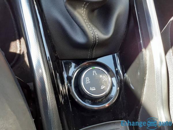 Peugeot 2008 1.6 E-HDi 115 Allure