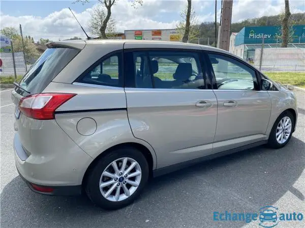 Ford Grand C-Max 2.0 TDCI 150 S&S Titanium