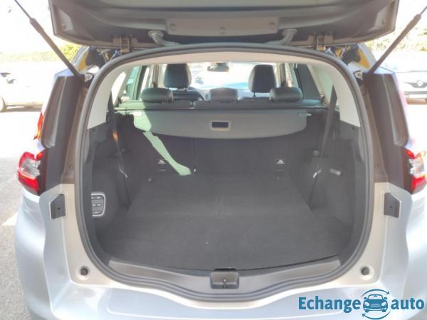 Renault Grand Scénic IV Blue dCi 120 EDC Intens