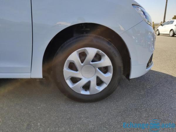 Dacia Sandero SCe 75